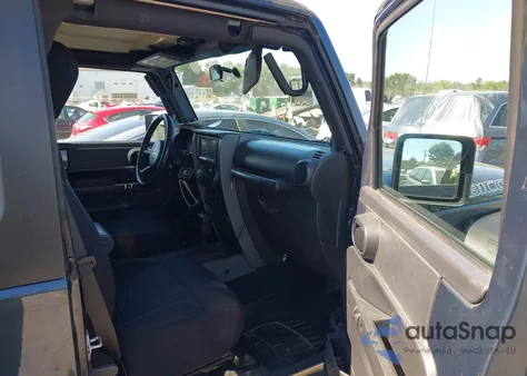 2007 Jeep Wrangler Rubicon z USA, uszkodzony, nr VIN 1J4GA64147L212078